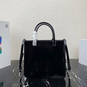 Prada Новая модель (большой размер) женская сумка Артикул： 1BA33
