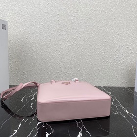 Prada Новая модель (большой размер) женская сумка Артикул： 1BA33