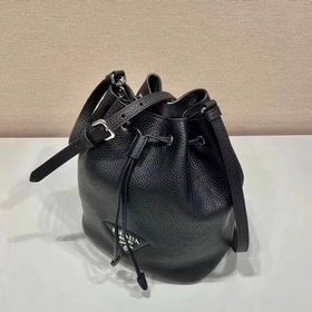 Prada Новая сумка-бакет с двумя ремнями Модель 1BE060 Двойные рем