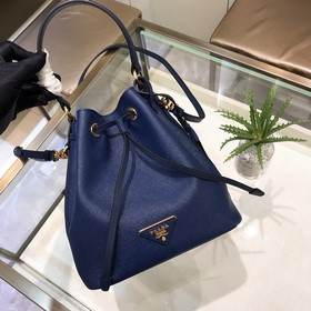Prada Артикул： 1BE032 (сумка-ведро) Новая модель сумки-ведра от