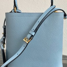 Prada, модель： 1BA217 (мини-размер), сумка-бочка Материал： кожа S