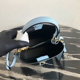Prada, модель： 1BA217 (мини-размер), сумка-бочка Материал： кожа S