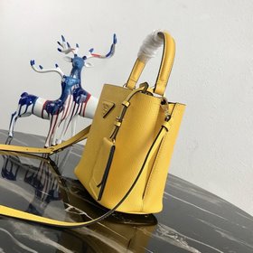 Prada, модель： 1BA217 (мини-размер), сумка-барабан из кожи Saffia