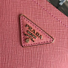 Модель Prada： 1BA217 (мини-размер) Сумка-бочка из кожи Saffiano К