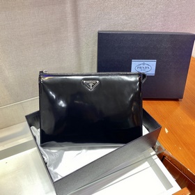 PRADA Новая сумка Модель： 2VF030 Глянцевая новая сумка Эта сумка
