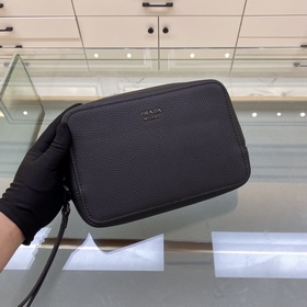 Prada Новейшая модель мужской сумки Модель № 2VF017 Цвет： черный