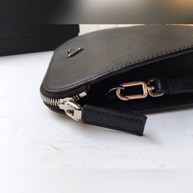 Prada Новая сумка Модель： 2VF056 Мужская сумка Мужская сумка из