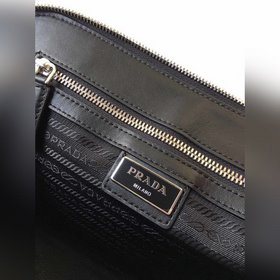 Prada Новая сумка Модель： 2VF056 Мужская сумка Мужская сумка из