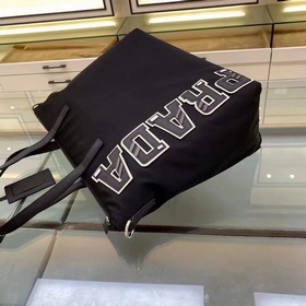 Новая сумка Prada, модель 2VG024, черно-белые буквы Изготовлена и