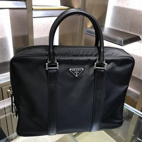 Prada Артикул： 2VE871 Мужская сумка из нейлона Импортная ткань