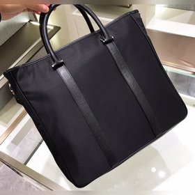 Prada Артикул： 2VG034 Мужская сумка из нейлона Импортная ткань
