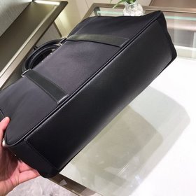 Prada Артикул： 2VG034 Мужская сумка из нейлона Импортная ткань 