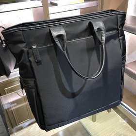 Prada Модель： 2VG040 Мужская сумка из нейлона Импортная ткань па