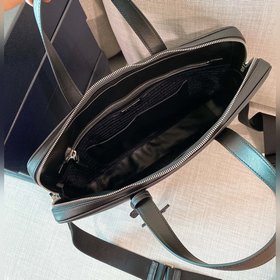 Prada  Артикул： 2VE368 Мужская сумка Импортная кожа Saffiano с 