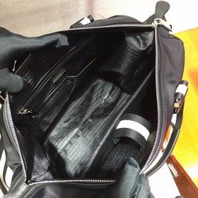 Prada Популярная мужская сумка Артикул： 2096 черный Изготовлены и
