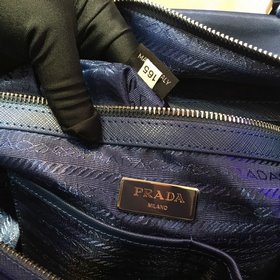Prada Популярная мужская сумка Артикул： 2096 черный Изготовлены и
