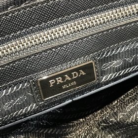 Prada  Артикул： 2VG860 Мужская сумка из нейлона Импортная параш