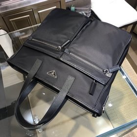 Prada  Артикул： 2VG860 Мужская сумка из нейлона Импортная параш