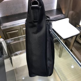 Prada  Артикул： 2VG860 Мужская сумка из нейлона Импортная параш