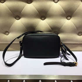 Сумка Prada через плечо, модель： 1BH082, оленья кожа Изготовлена 