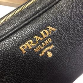 Сумка Prada через плечо, модель： 1BH082, оленья кожа Изготовлена 