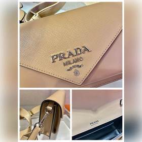 PRADA Новая модель «три в одном» Артикул： 1BP020A Эта миниатюрна