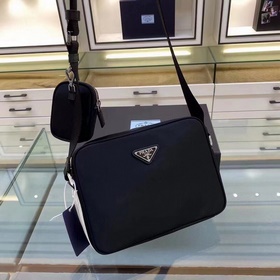 PRADA Совместный дизайн ad и Pd Модель： 2VH142 Два крупных бренд