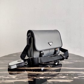 Новая сумка через плечо Prada для мужчин Артикул： 2VD768B Серый 