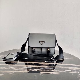 Новая сумка через плечо Prada для мужчин Артикул： 2VD769B Серый
