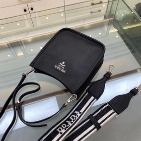 Prada Новая сумка через плечо Модель № 1BH1 (с двумя ремнями) Эт