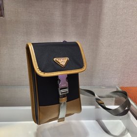 Prada Новый чехол для мобильного телефона Артикул： 2ZH109 Новый
