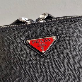 Prada Новая сумка для фотоаппарата Артикул： 2VH070 Новая сумка 