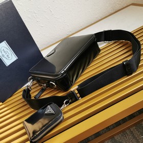 Prada Новая сумка для фотоаппарата Артикул： 2VH069 Глянцевая сум
