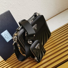 Prada Новая сумка для фотоаппарата Артикул： 2VH069 Глянцевая сум