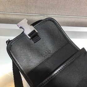 Prada Новый чехол для мобильного телефона Артикул： 2ZH109 Новая