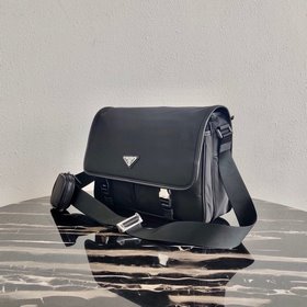 Новая сумка через плечо Prada для мужчин Артикул： 2VD768B Нейлон
