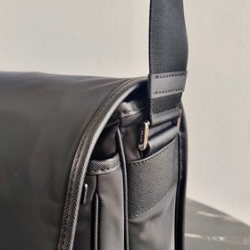 Новая сумка через плечо Prada для мужчин Артикул： 2VD768B Нейлон