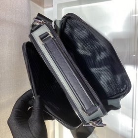 Prada Новая сумка-коробка Новая модель для мужчин в новых цветах