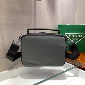 Prada Новая сумка-коробка Новая модель для мужчин в новых цветах