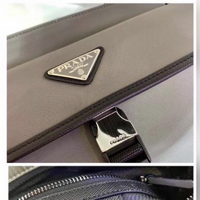 Prada  Новая модель «три в одном» Новая сумка-3-в-1 для мужчин М