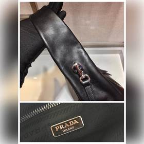 Prada  Модель： 1BC132 Кожаная сумка через плечо/подмышечная сумк
