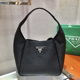Prada Новая сумка-бакет Модель： 1BC127 Новейшая сумка-корзина Су
