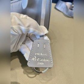 Prada Новый цвет： фиолетовый Артикул： 1NE204 Сумка в форме полу