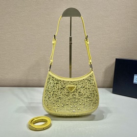 Prada Сумка под мышку с звездочками Модель： 1BC169 Новый цвет Эт