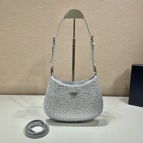 Prada Сумка под мышку с звездочками Модель： 1BC169 Новый цвет Эт