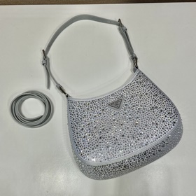 Prada Сумка под мышку с звездочками Модель： 1BC169 Новый цвет Эт