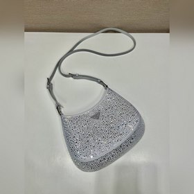 Prada Сумка под мышку с звездочками Модель： 1BC169 Новый цвет Эт