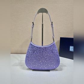 Prada Сумка под мышку с звездочками Модель： 1BC169 Эта сумка Cl