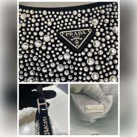 Prada Сумка под мышку с звездочками Артикул： 1BC169 Эта сумка Cl