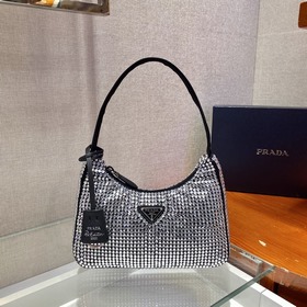 Prada  Сверкающая сумка Hobo Новый номер модели： 1NE515 Сверкающ